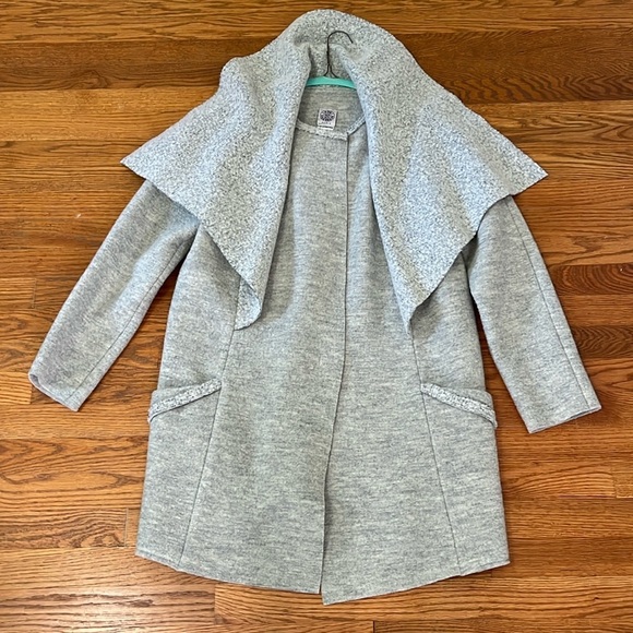 Kim Bernardin Women’s Grey Coat Size Medium - Picture 1 of 3